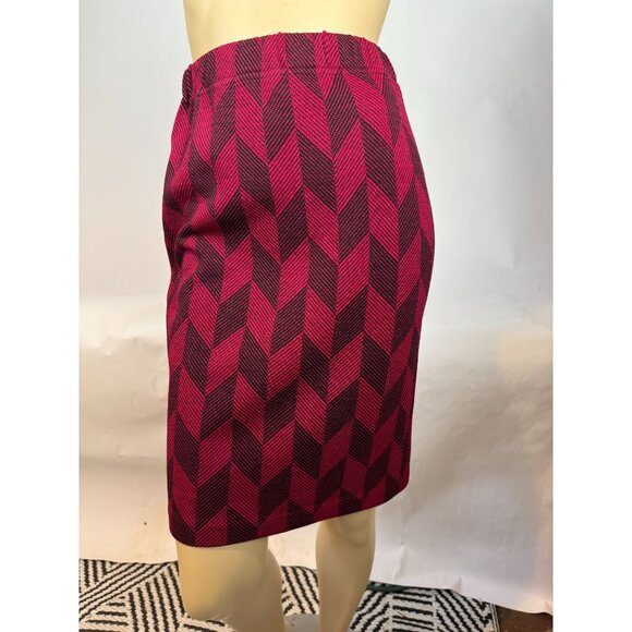 St. John Collection Cranberry/Black Chevron Wool & Rayon Skirt K716335 Size 4 - Picture 9 of 13